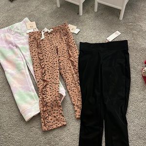 NWT 5T Grayson mini girls pants and GB girls black is 6 but I think it’s a 5